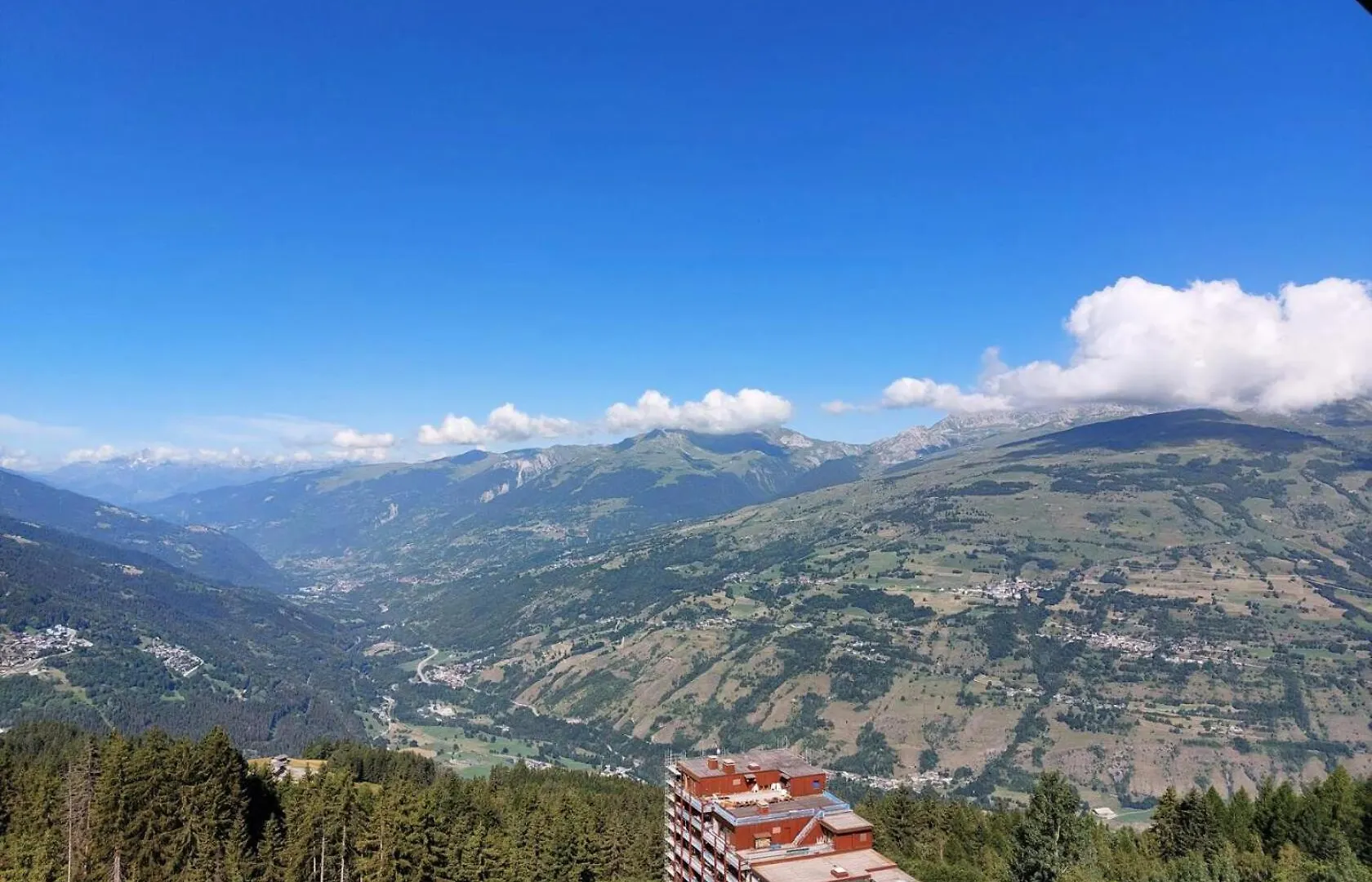 Residence Nova - Bel Appartement 2 Pieces Pour 5 Personnes Avec Un Tres Belle Vue Sur La Vallee, Au Centre De La Station D'Arc 1800 Dans Le Villa Mae-2754 Les Arcs  Апартаменты Les Arcs (Savoie)